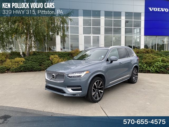 2023 Volvo XC90 Plus