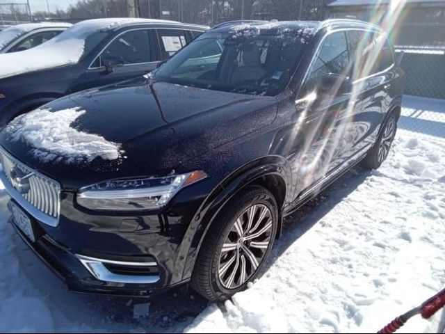 2023 Volvo XC90 Plus