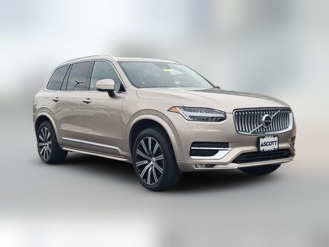 2023 Volvo XC90 Plus
