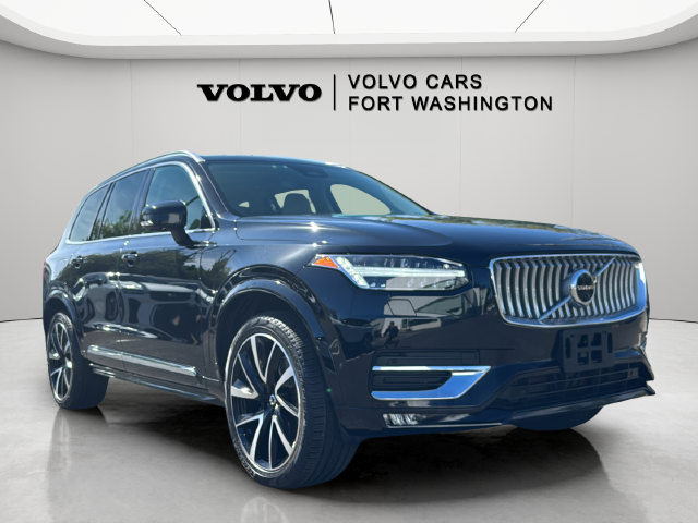 2023 Volvo XC90 Plus
