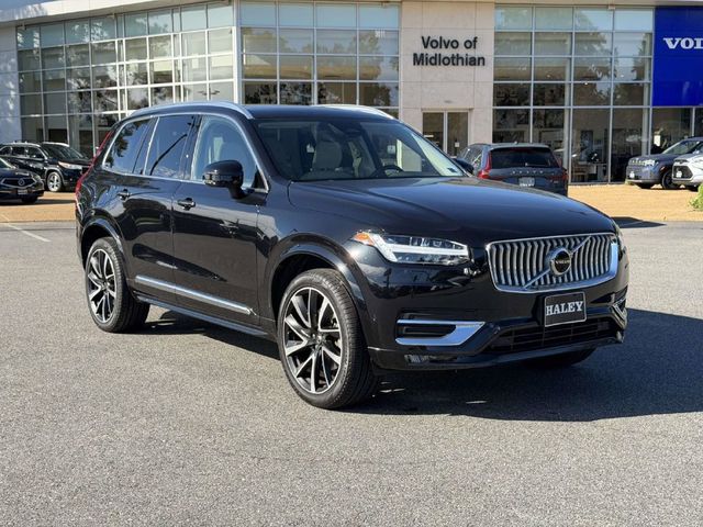 2023 Volvo XC90 Plus