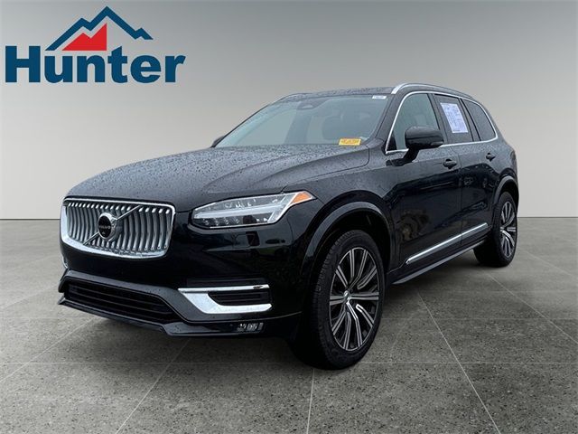 2023 Volvo XC90 Plus