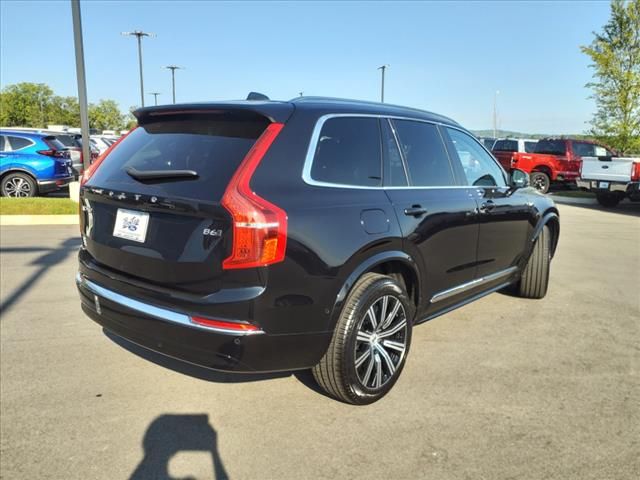 2023 Volvo XC90 Plus