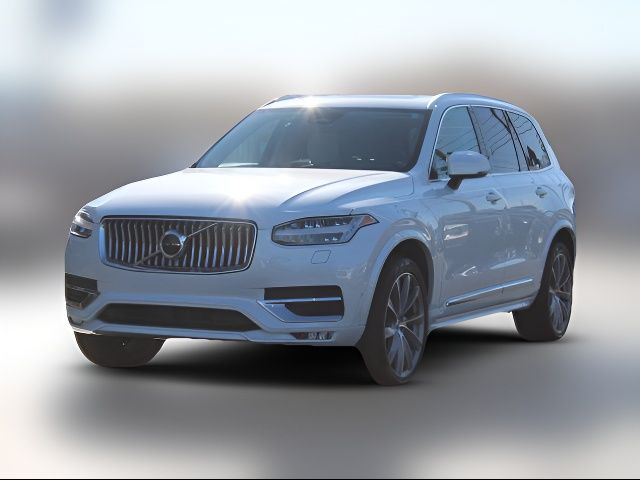 2023 Volvo XC90 Plus
