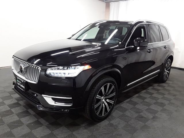 2023 Volvo XC90 Plus