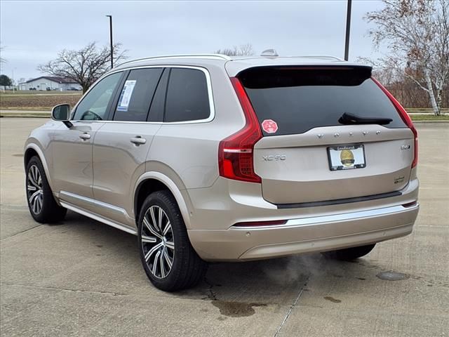 2023 Volvo XC90 Plus