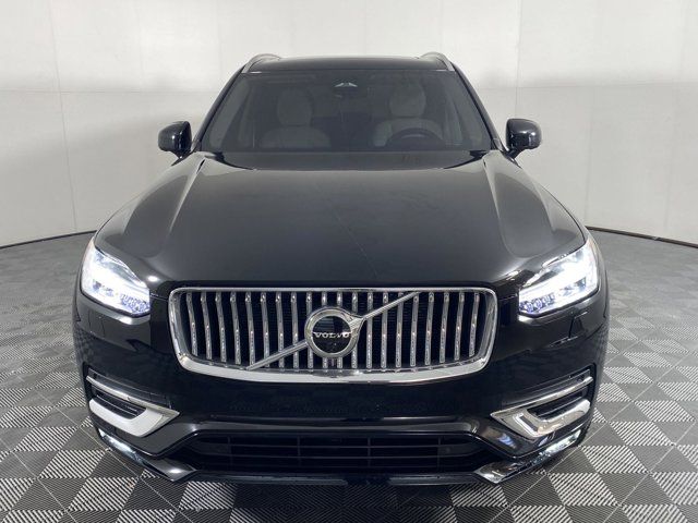 2023 Volvo XC90 Plus