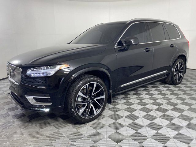 2023 Volvo XC90 Plus