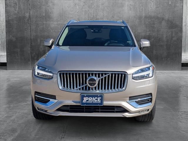 2023 Volvo XC90 Plus