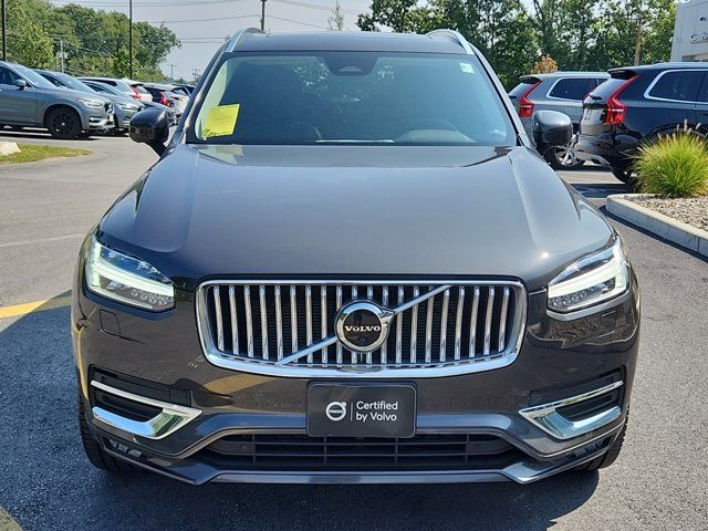 2023 Volvo XC90 Plus