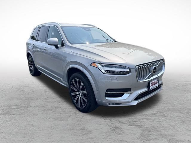 2023 Volvo XC90 Plus