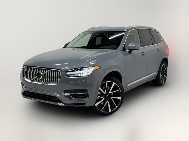 2023 Volvo XC90 Plus