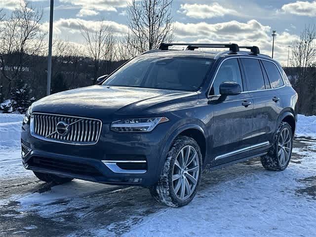 2023 Volvo XC90 Plus