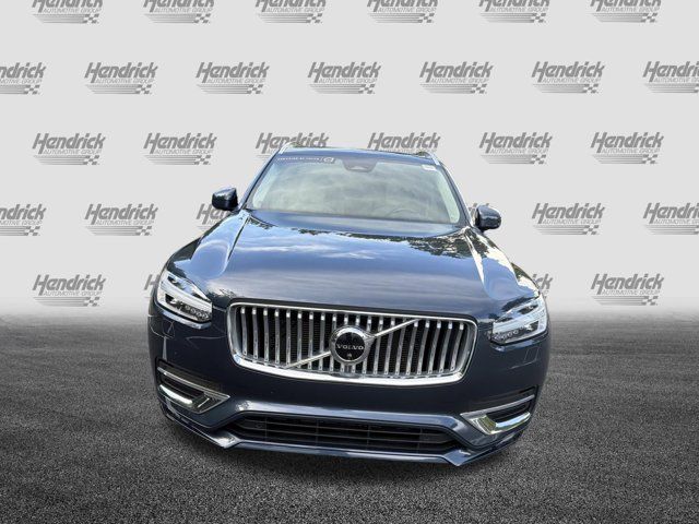 2023 Volvo XC90 Plus