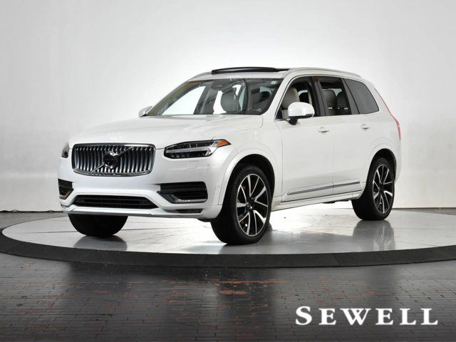 2023 Volvo XC90 Plus