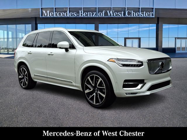 2023 Volvo XC90 Plus