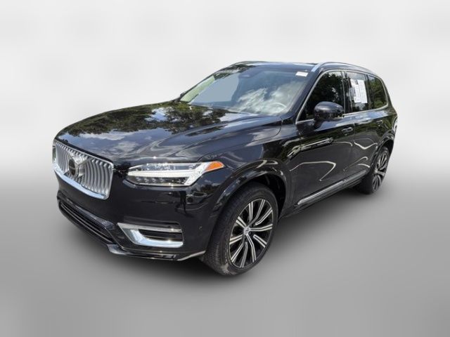 2023 Volvo XC90 Plus