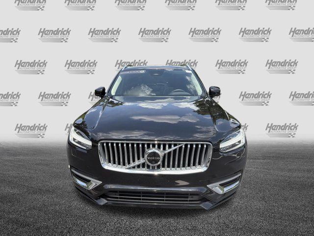 2023 Volvo XC90 Plus