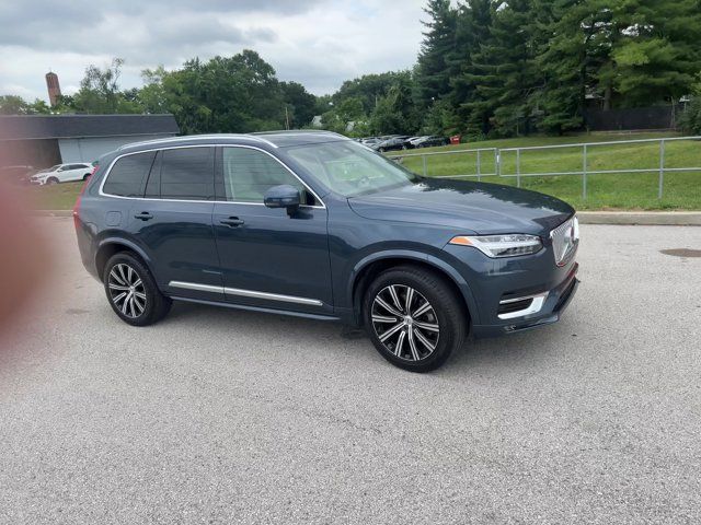 2023 Volvo XC90 Plus