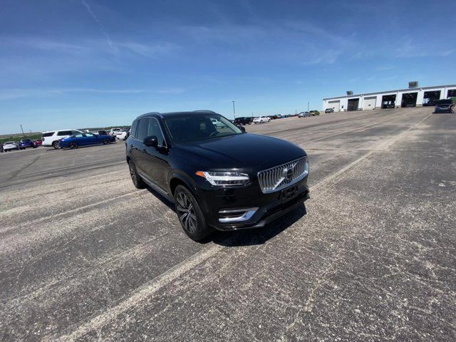 2023 Volvo XC90 Plus