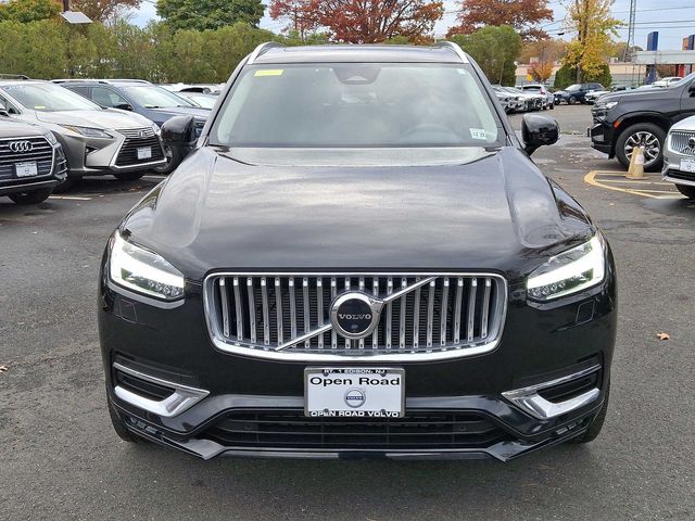 2023 Volvo XC90 Plus