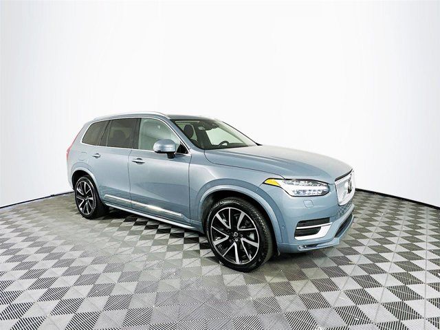 2023 Volvo XC90 Plus