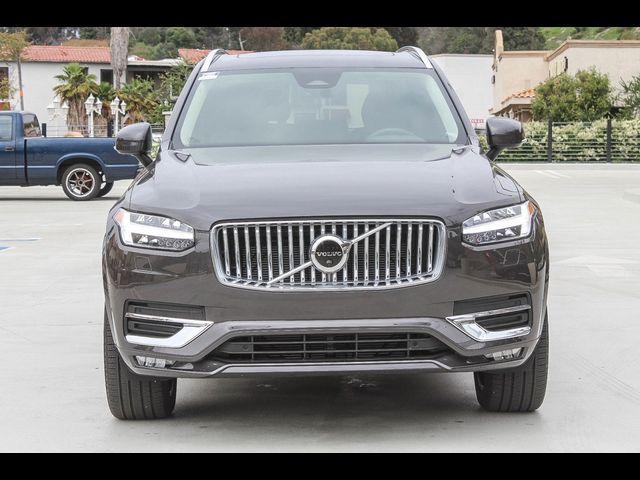 2023 Volvo XC90 Plus