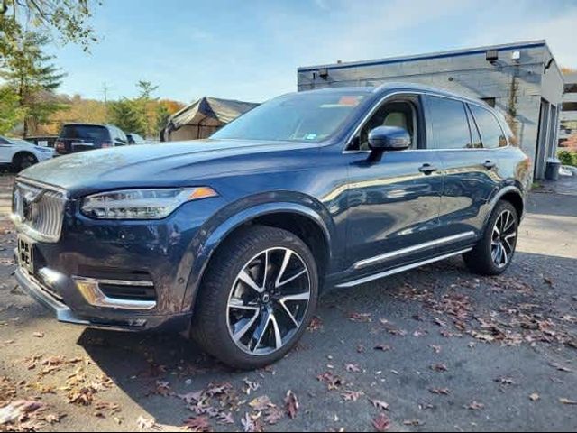 2023 Volvo XC90 Plus