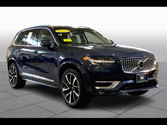 2023 Volvo XC90 Plus