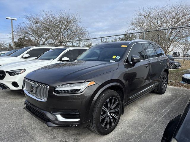 2023 Volvo XC90 Plus