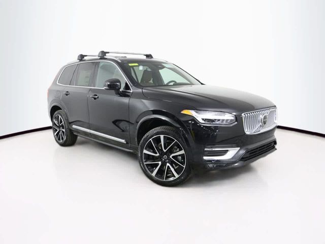 2023 Volvo XC90 Plus