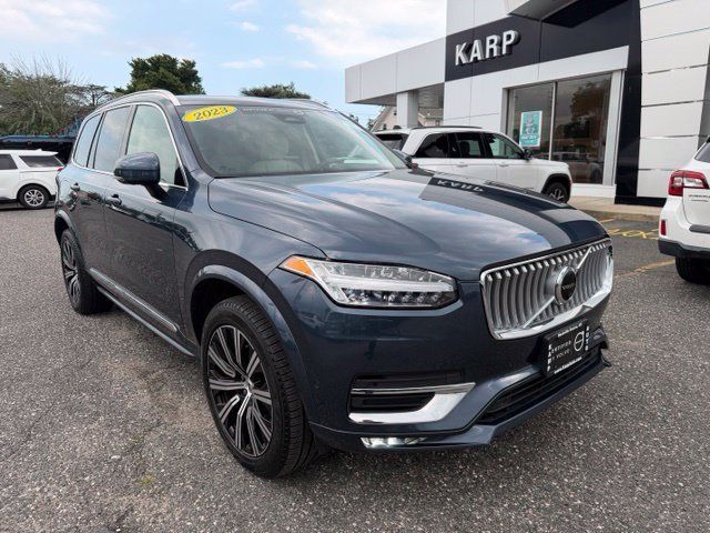 2023 Volvo XC90 Plus