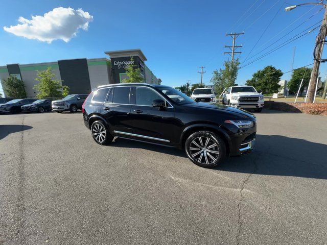 2023 Volvo XC90 Plus