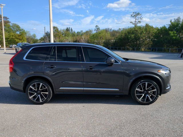 2023 Volvo XC90 Plus