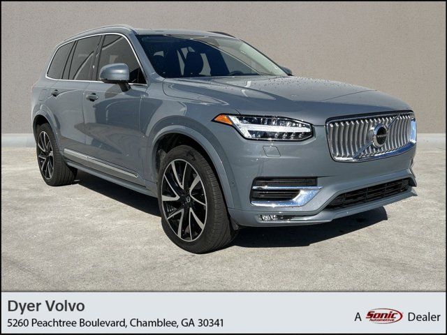 2023 Volvo XC90 Plus