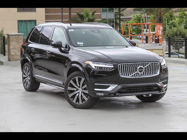 2023 Volvo XC90 Plus