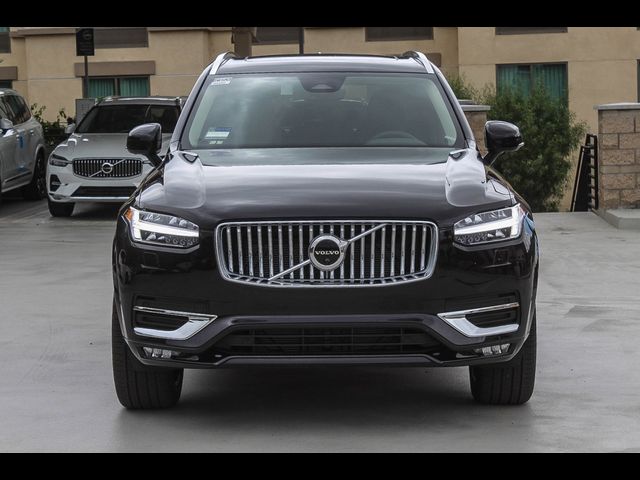 2023 Volvo XC90 Plus