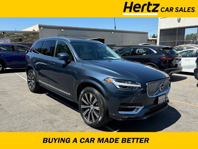 2023 Volvo XC90 Plus