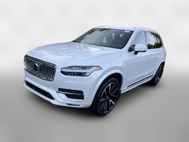 2023 Volvo XC90 Plus