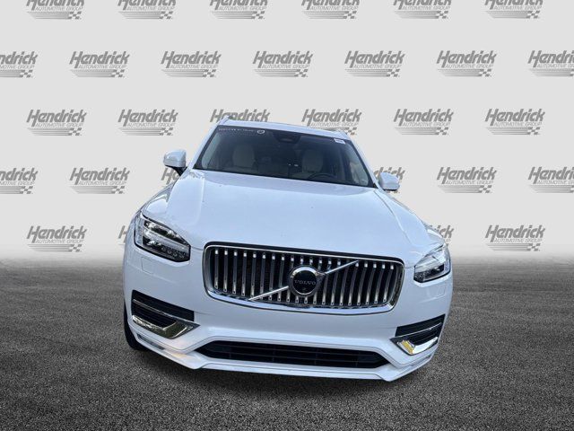 2023 Volvo XC90 Plus