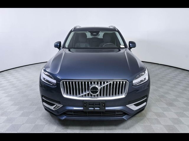 2023 Volvo XC90 Plus