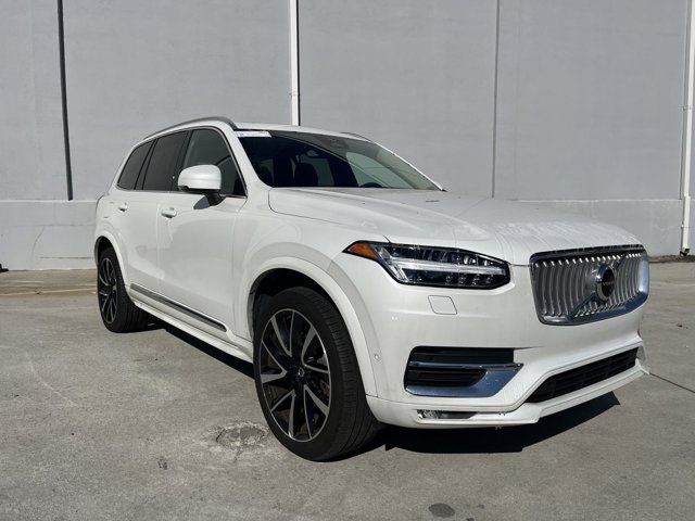 2023 Volvo XC90 Plus