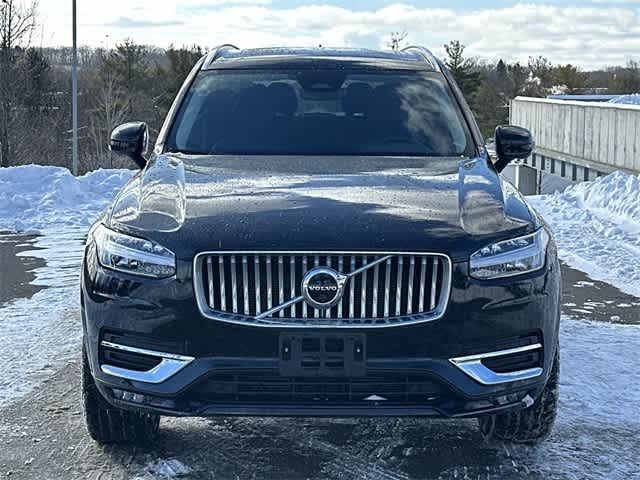2023 Volvo XC90 Plus