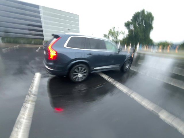 2023 Volvo XC90 Plus