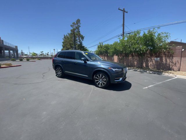 2023 Volvo XC90 Plus