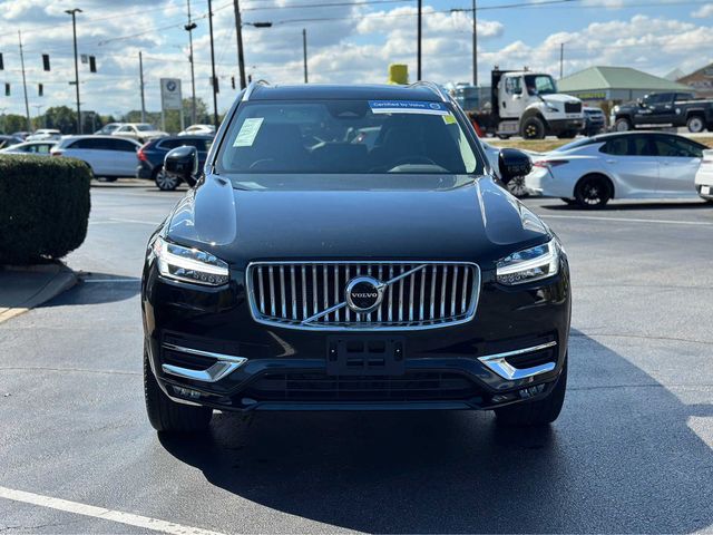 2023 Volvo XC90 Plus