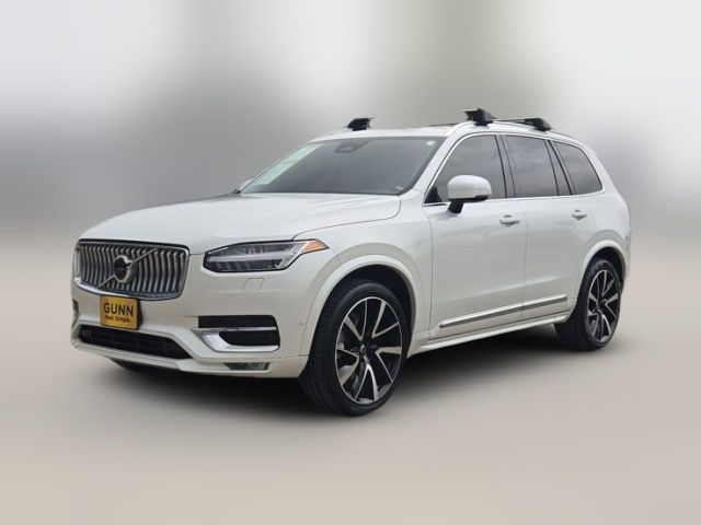 2023 Volvo XC90 Plus