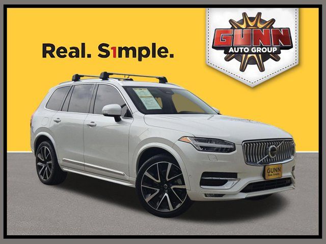 2023 Volvo XC90 Plus
