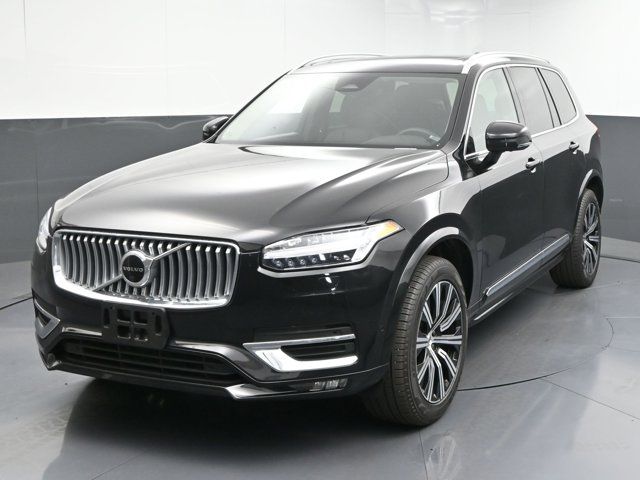 2023 Volvo XC90 Plus