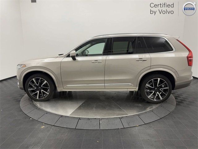 2023 Volvo XC90 Plus